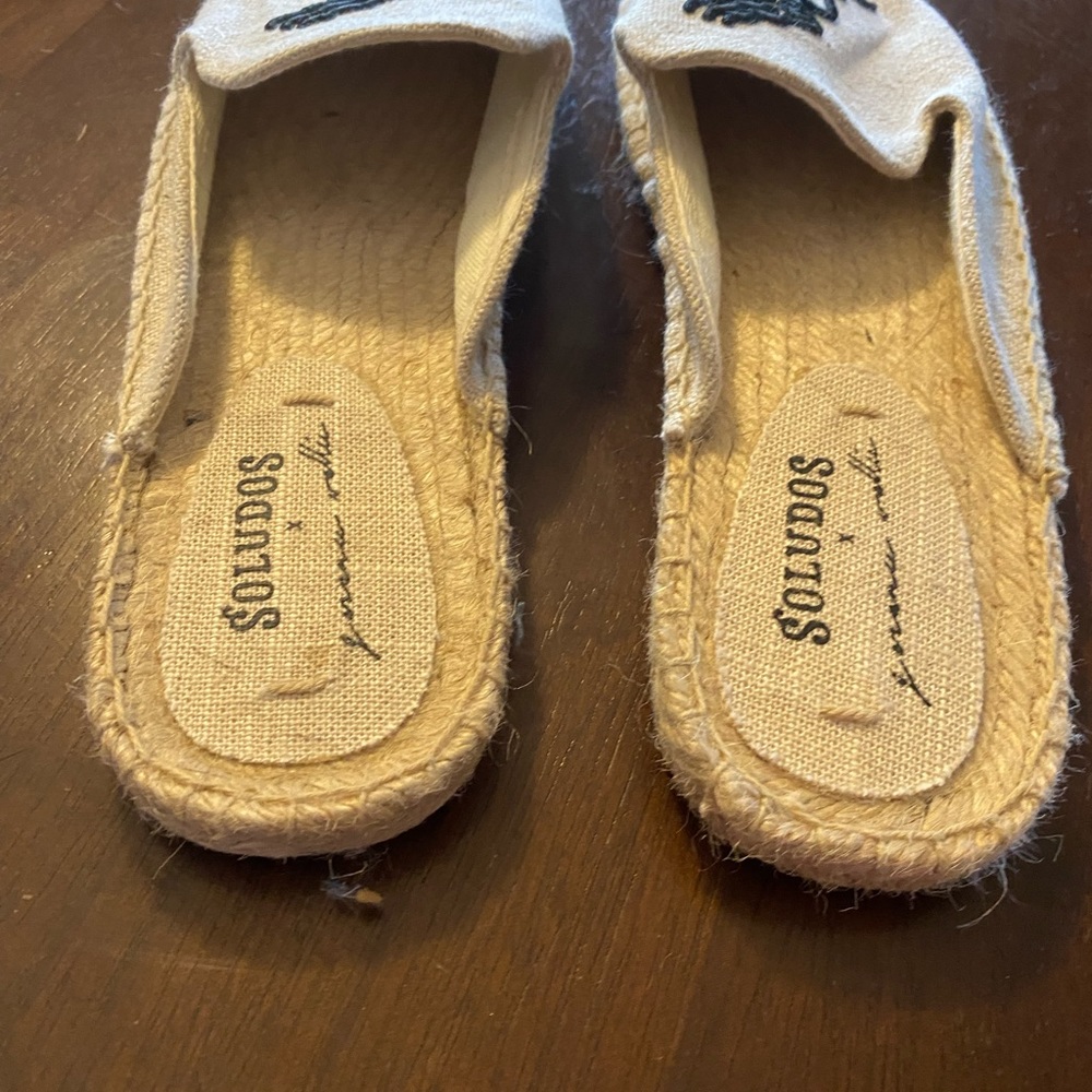 Soludos flat mules
